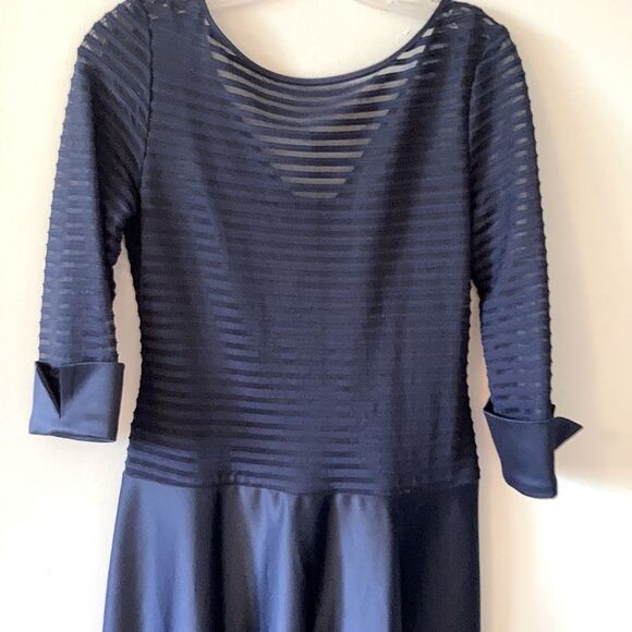 JS Collection navy evening gown - Picture 3 of 8